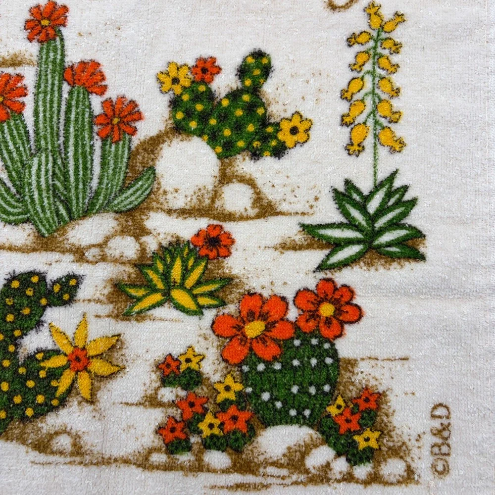 Vintage Cannon Cactus Desert Fringed Hand Towel Cream B&D Southwestern Retro